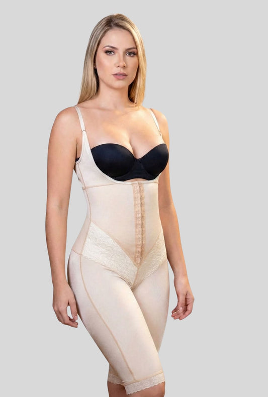 Alyssa Cuerpo Completo Traje