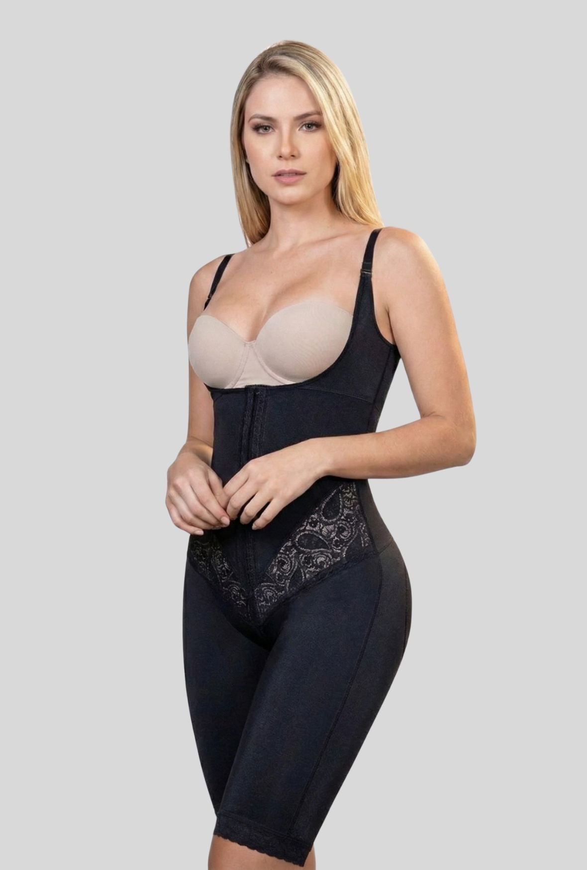 Alyssa Cuerpo Completo Traje
